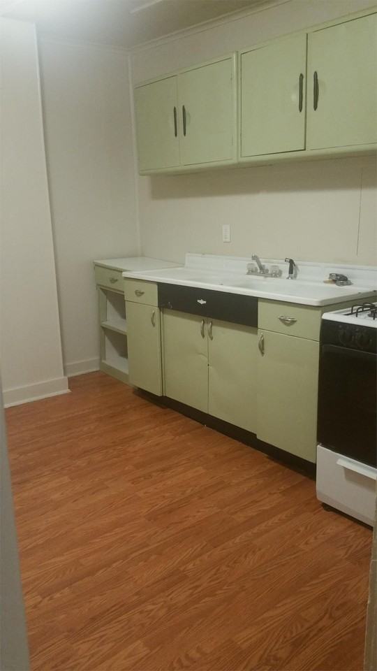 215 - S 2nd - Photo 2 of 8