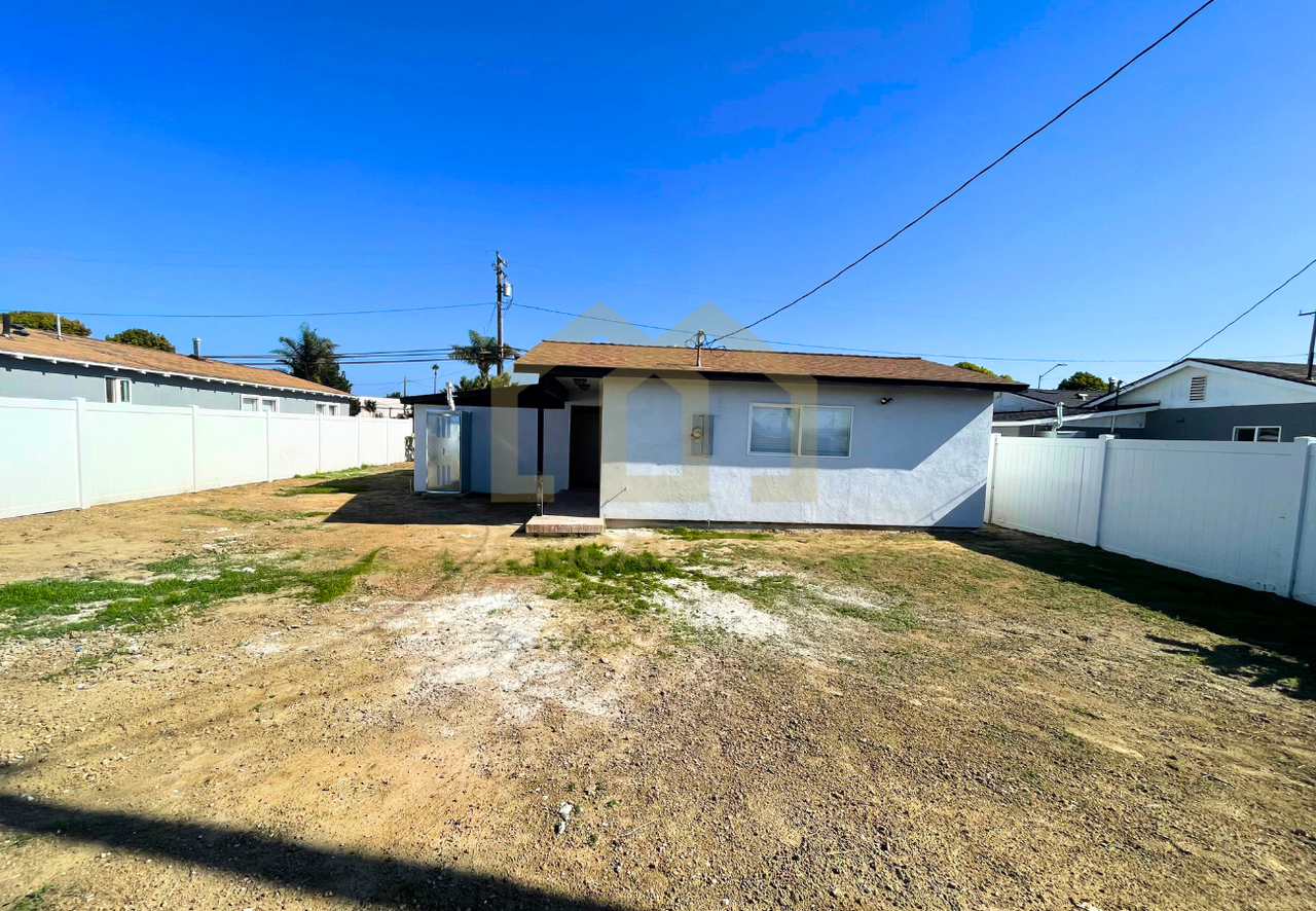 823 North O Street - Photo 2 of 34