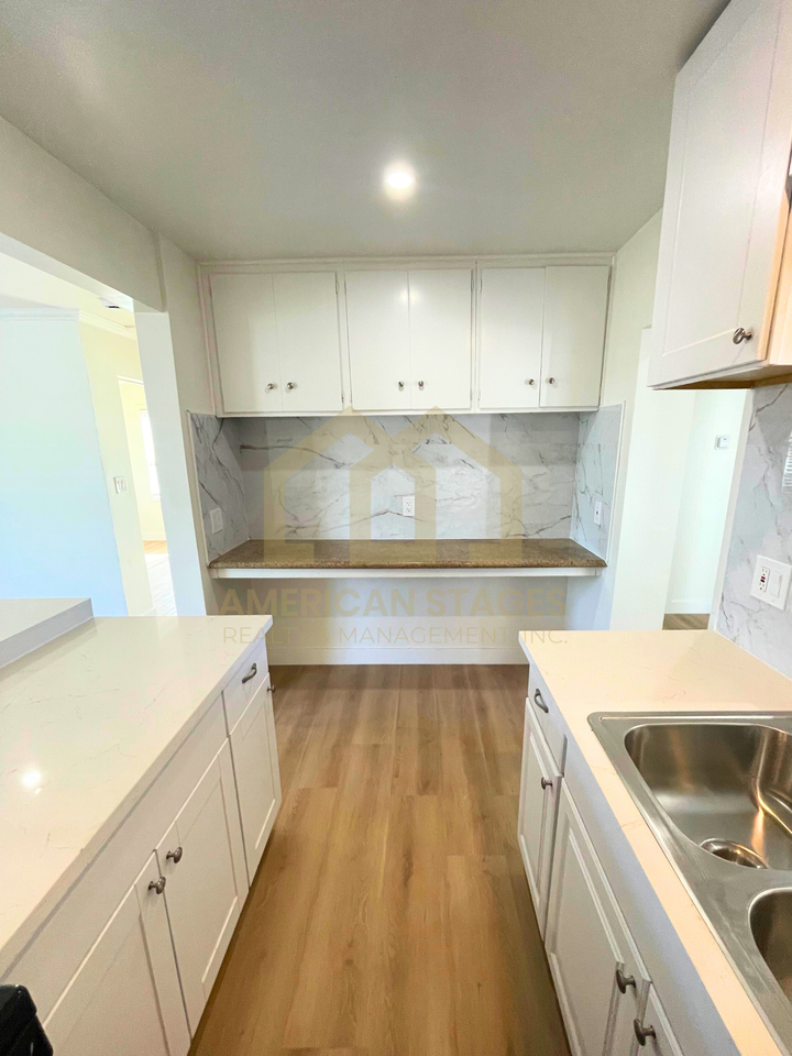 823 North O Street - Photo 6 of 34