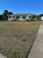 featured image of 930 Sw Angle St
