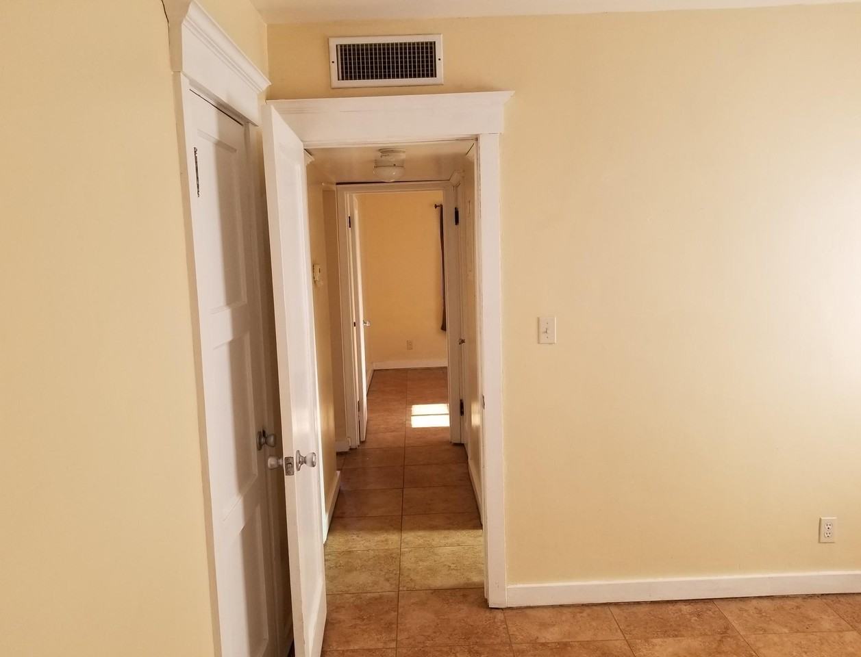 2307 North Treat Avenue - Photo 7 of 14