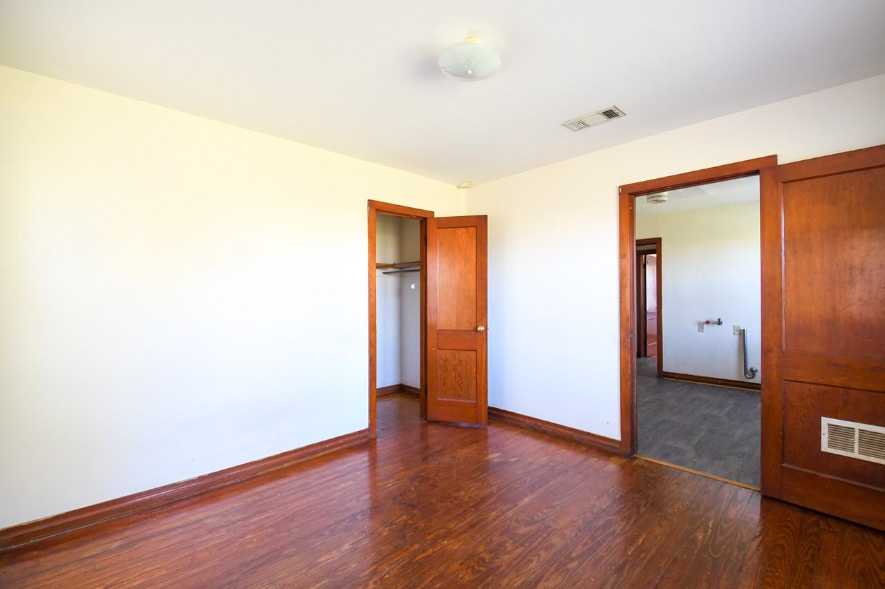 196 Louisiana Street - Photo 4 of 6