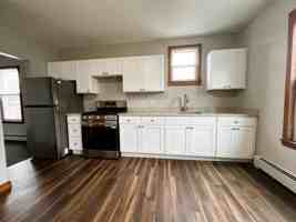 featured image of 44 Summit St