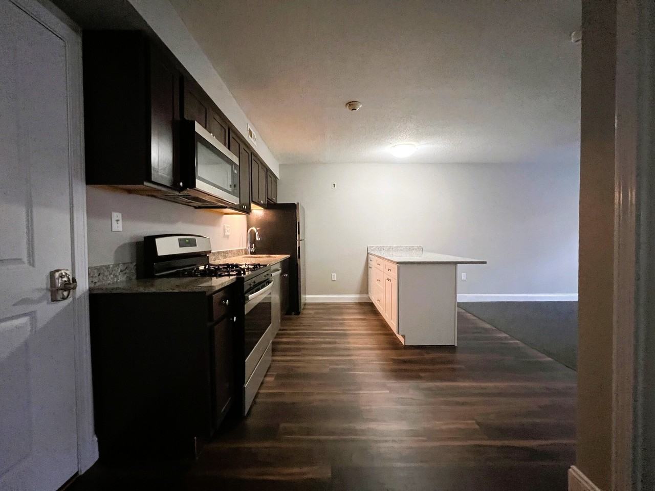 Oak Hill Apartments - Photo 2 of 23