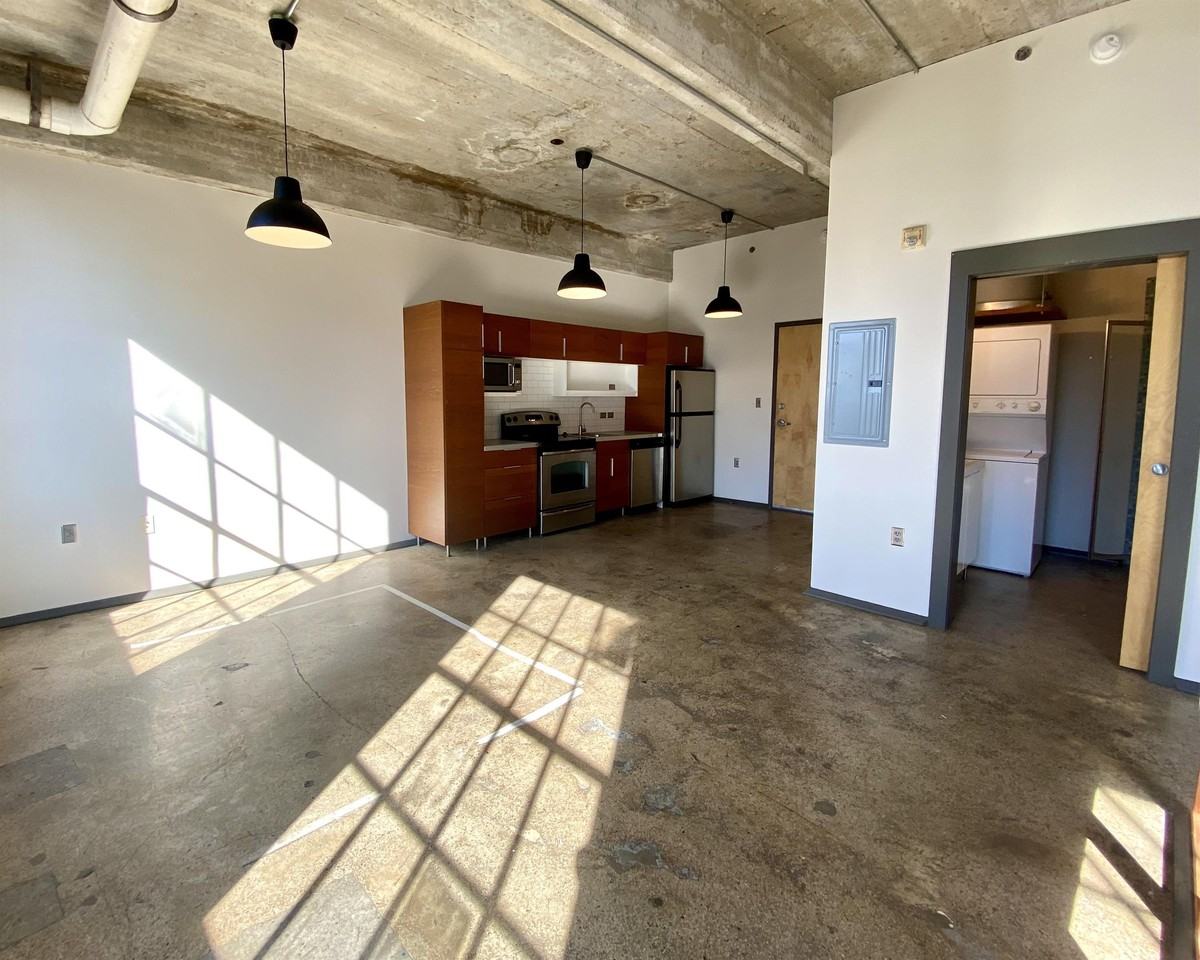 200 West Jackson Avenue - Photo 6 of 12