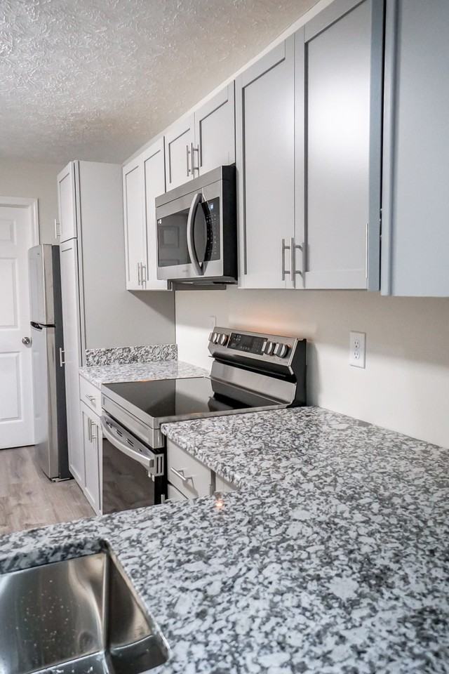 1638 West Kentucky Street - Photo 6 of 22