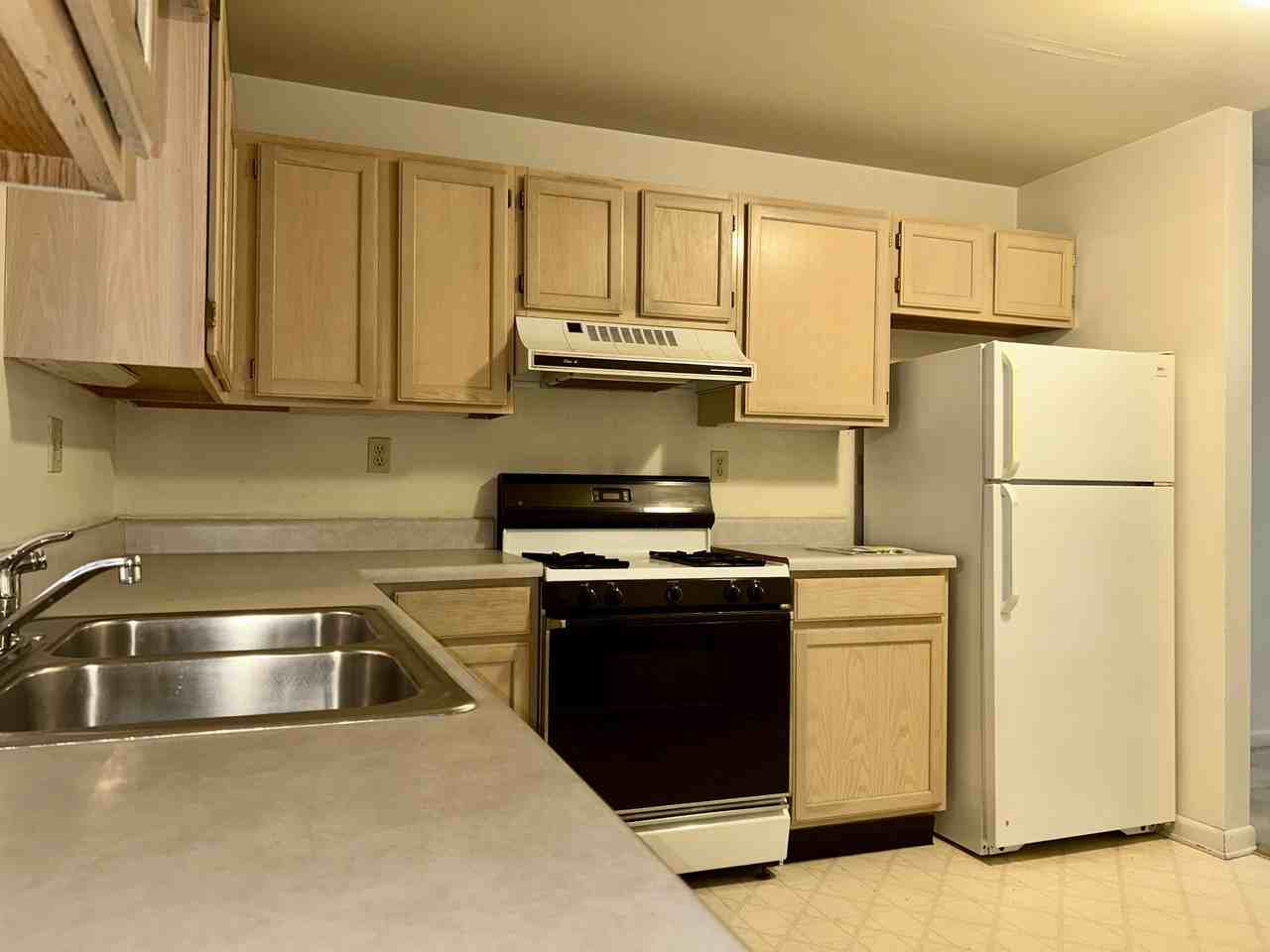 47 Baltimore Street - Photo 3 of 9