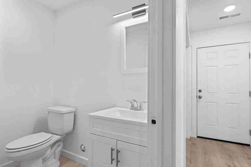 218 Reda Lane - Photo 6 of 28