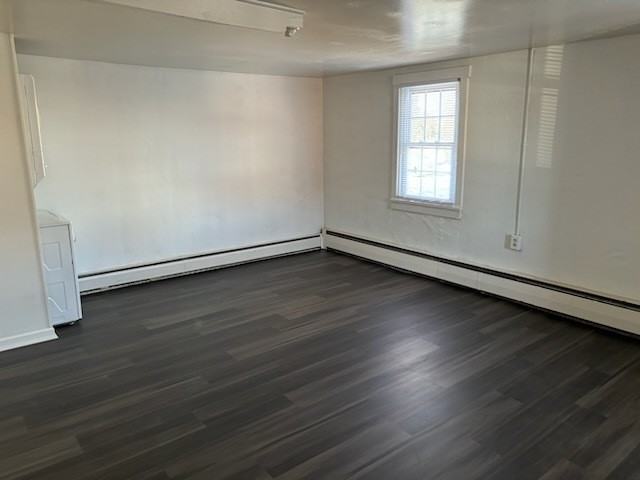 1863 Lincoln Highway East - Photo 2 of 7