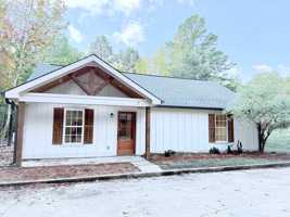 featured image of 7 County Road 1069