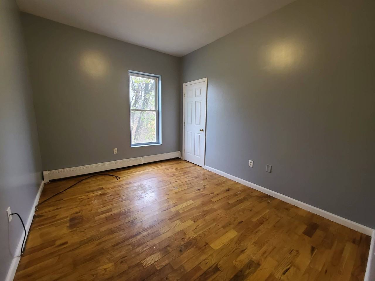 331 Park Street - Photo 4 of 24