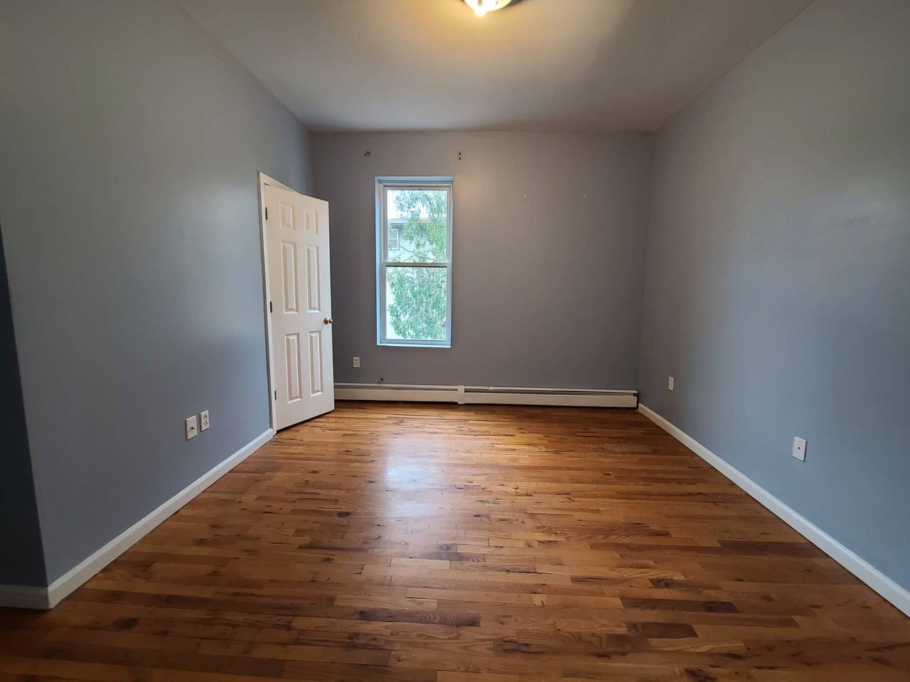 331 Park Street - Photo 6 of 24