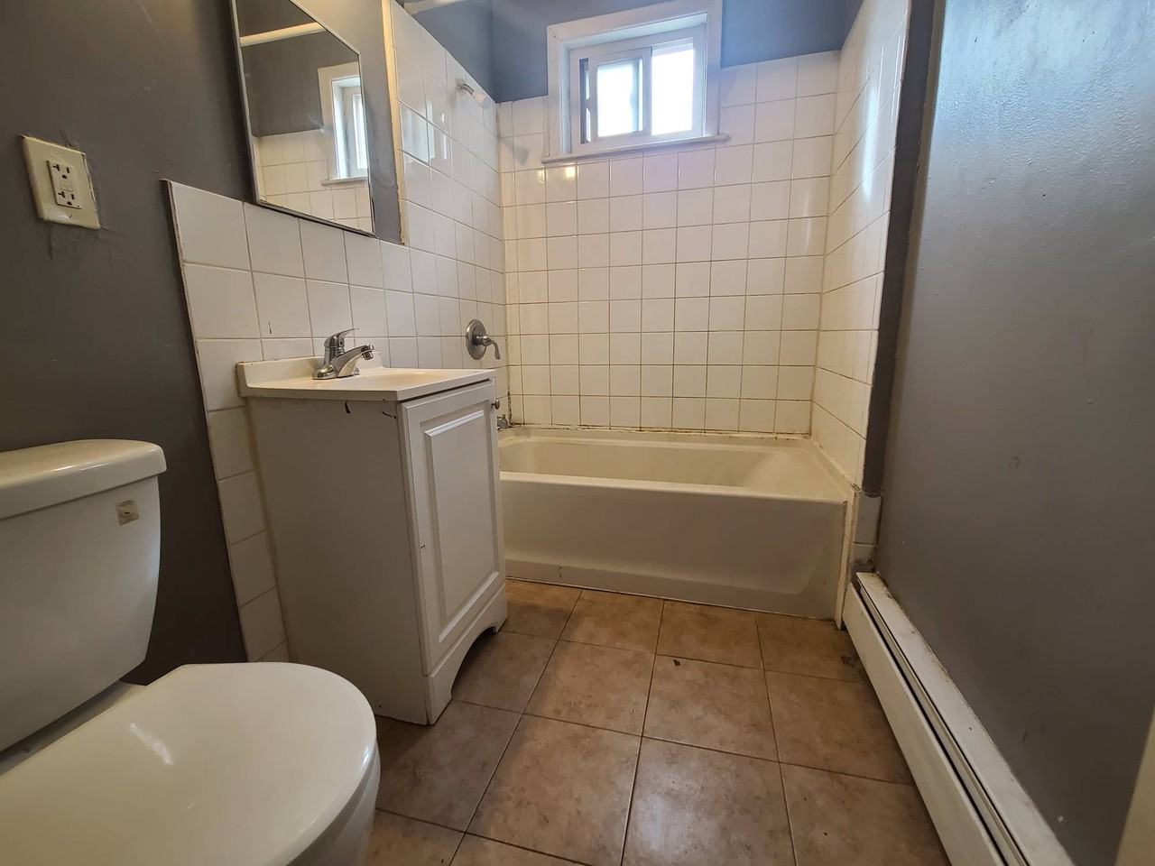 256 Mather Street - Photo 5 of 6