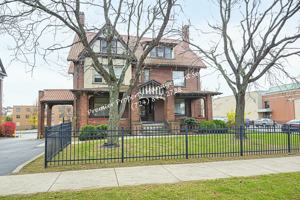 featured image of 314 E Lincoln Ave