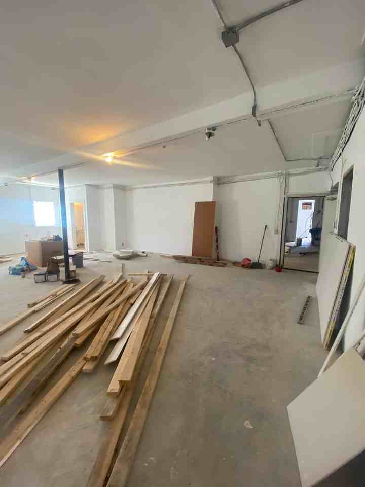 912 Park Street - Photo 7 of 34