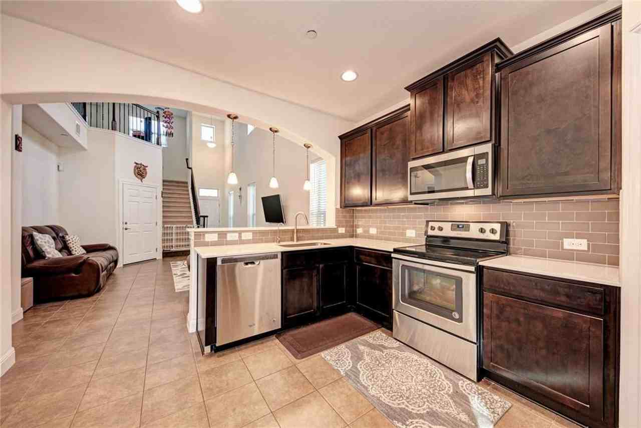 3240 East Whitestone Boulevard #44 - Photo 5 of 18