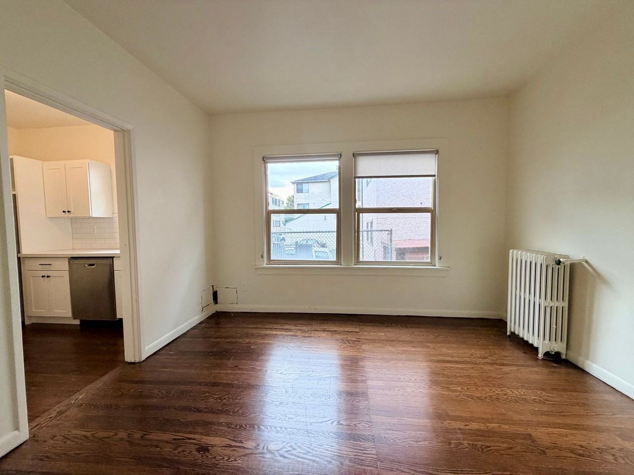 Devoe Apartments - Photo 2 of 35