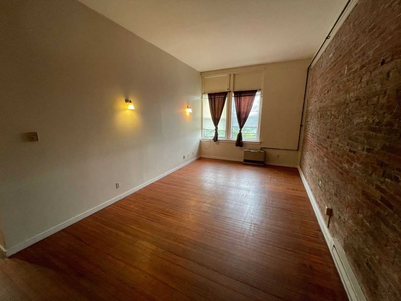 41 Academy Street - Photo 2 of 37