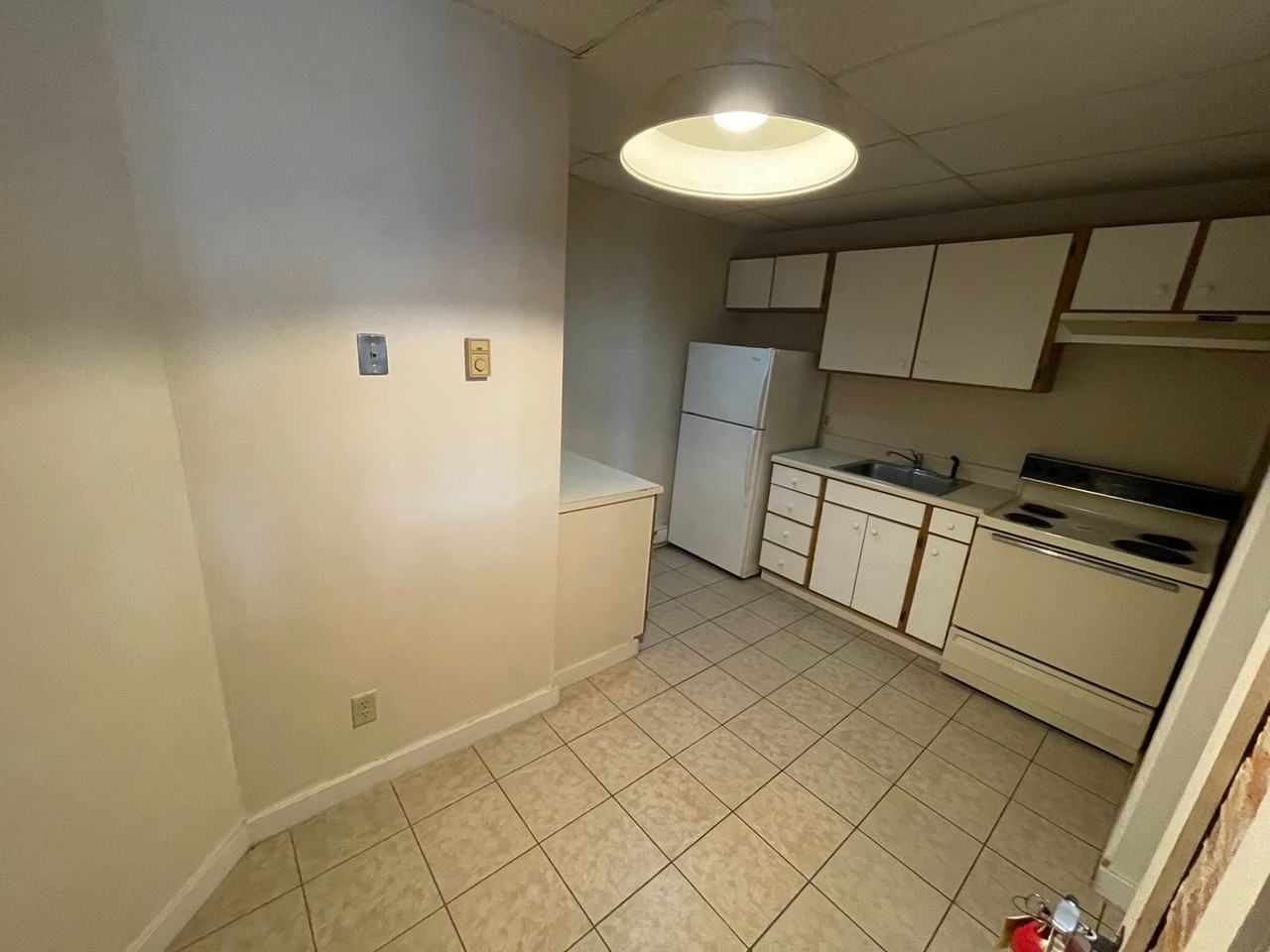 41 Academy Street - Photo 6 of 37