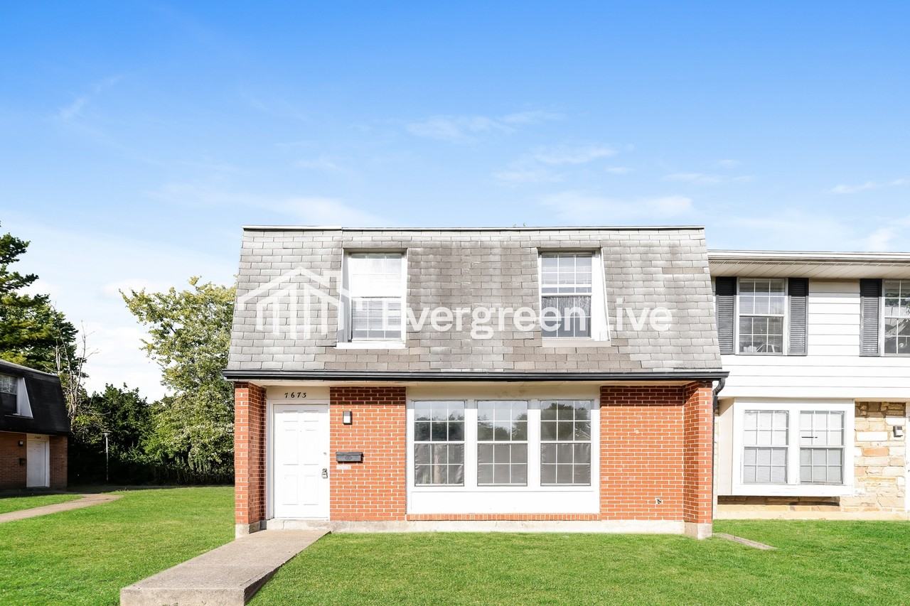 7673 Mount Hood - Photo 2 of 16