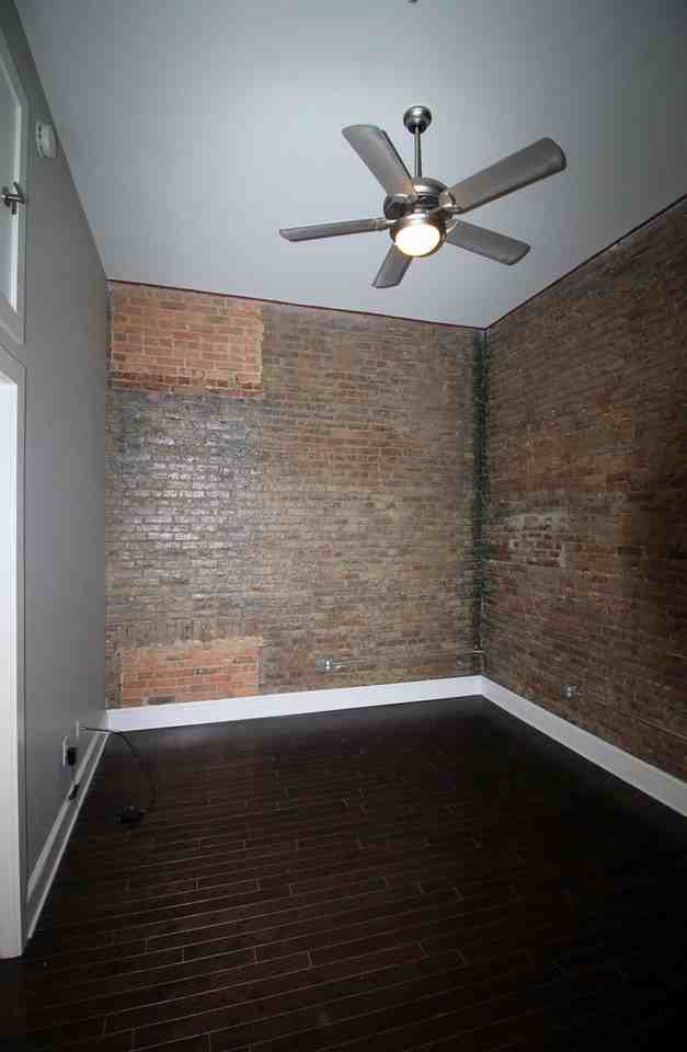 555 Poplar St #206 - Photo 3 of 7