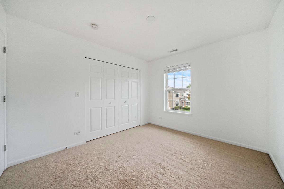 10 Carrington Cir - Photo 4 of 18