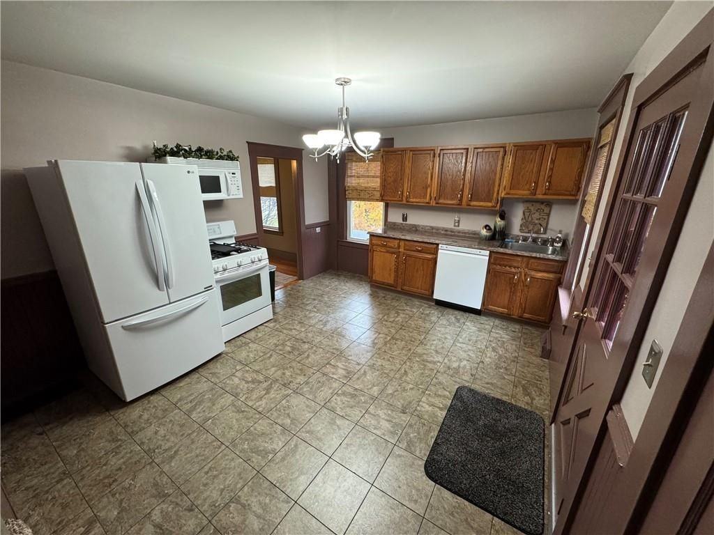 399 Central St - Photo 2 of 18