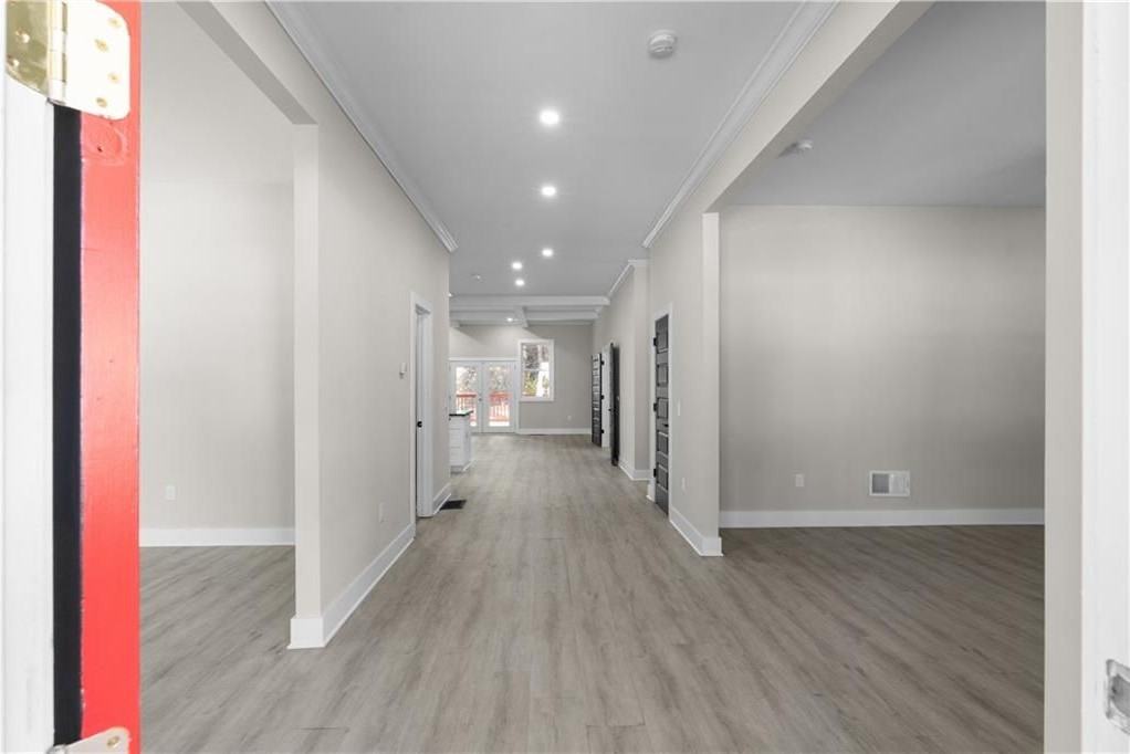 1331 Diamond Ave Se - Photo 7 of 50