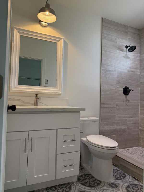 595 Ventura Street ##B - Photo 7 of 10