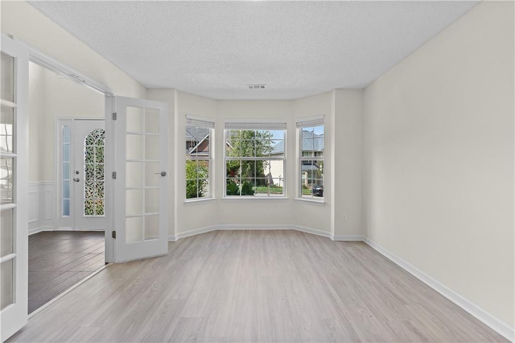 1893 Tulip Petal Rd - Photo 4 of 40