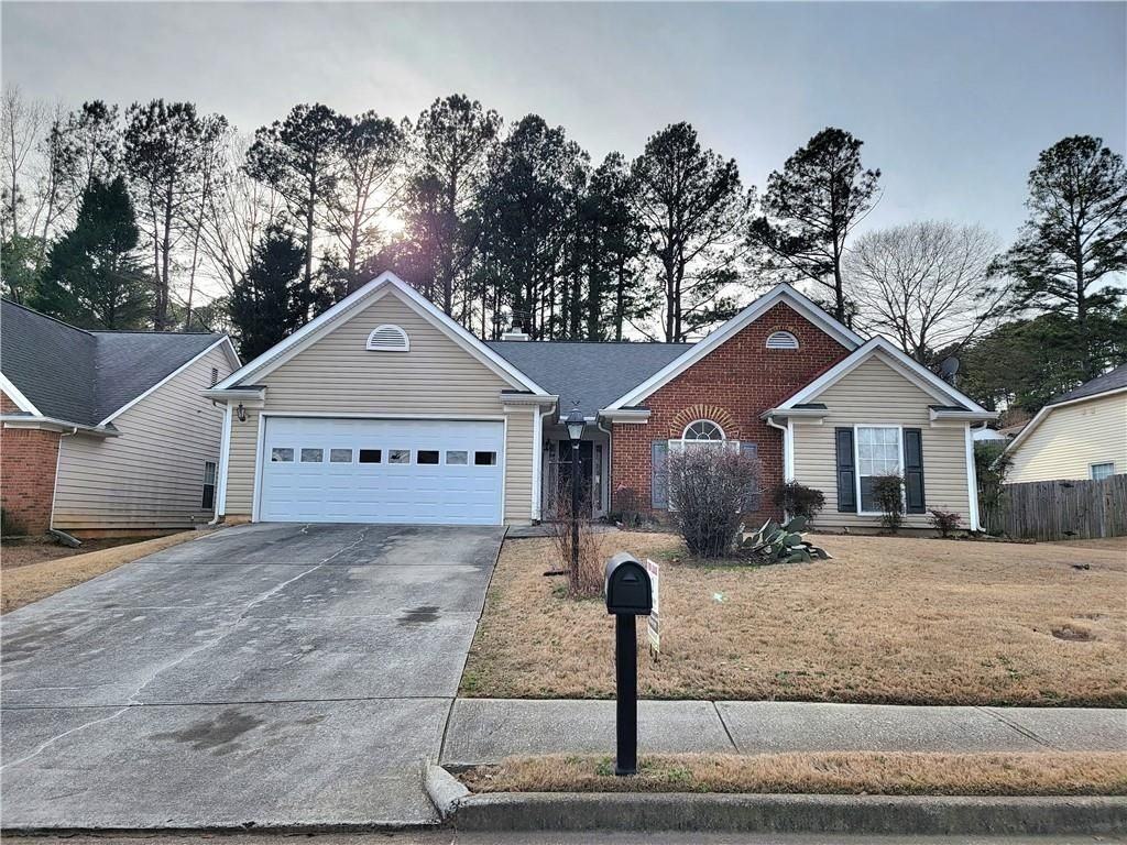 784 Steffi Ct - Photo 2 of 24