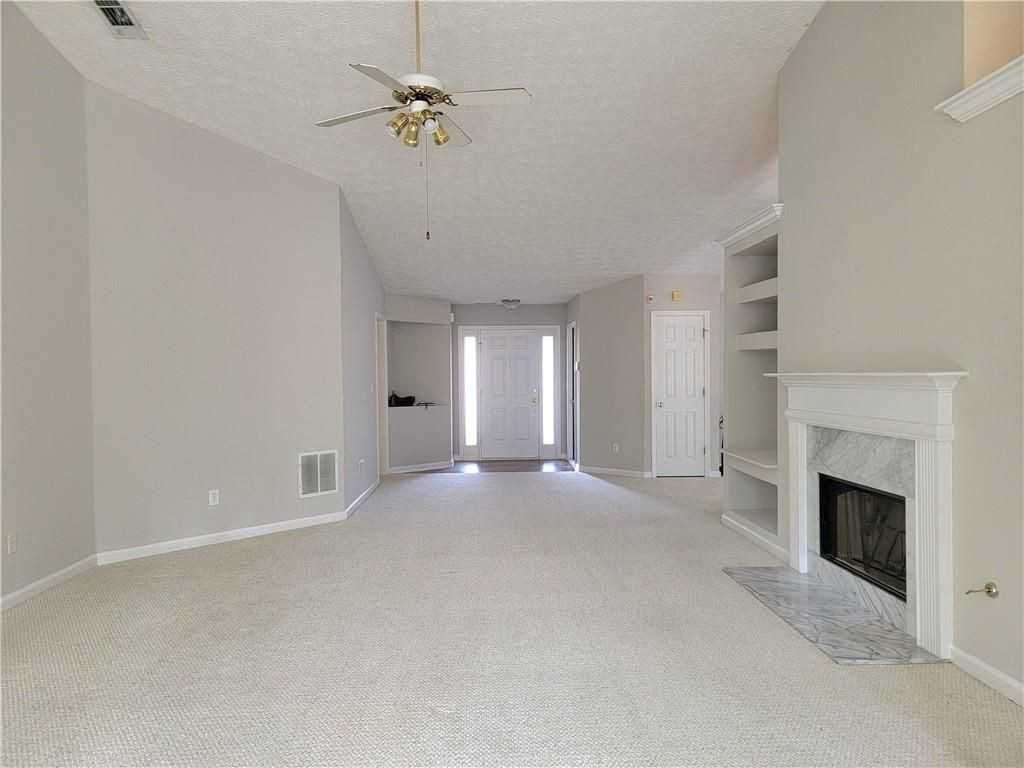 784 Steffi Ct - Photo 3 of 24