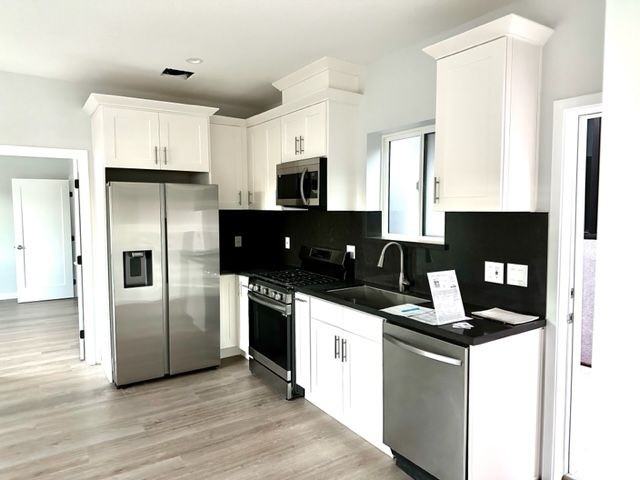 19421 Ventura Blvd ##4