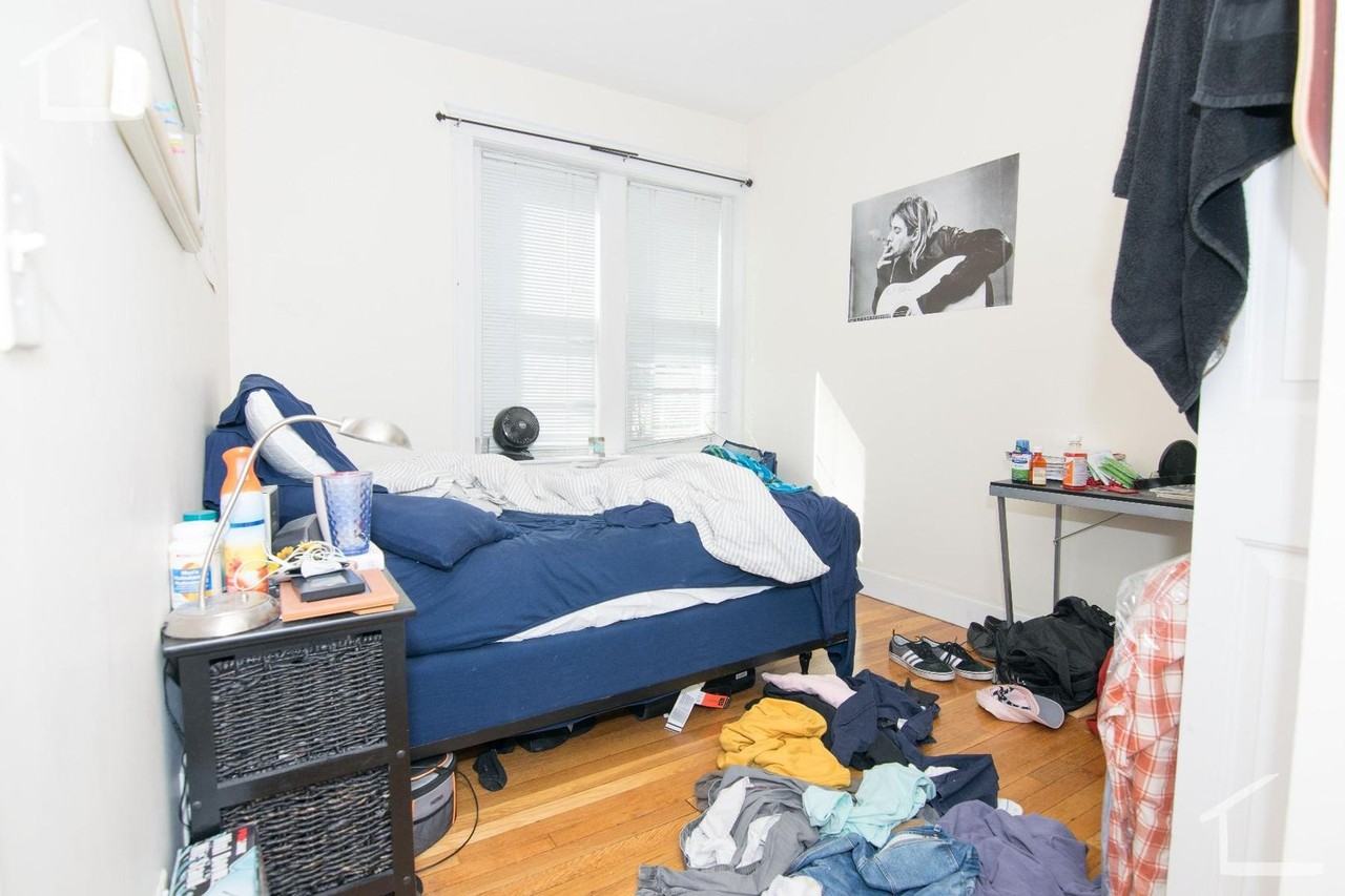 63 Gibbs St - Photo 4 of 7