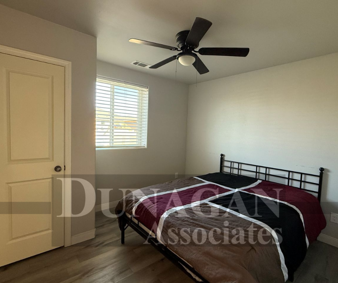 2 Bedroom - Photo 4 of 6