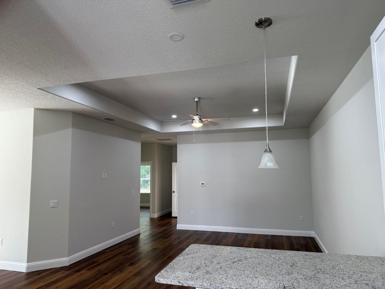 9 9 ULLEMAY CT A & B - Photo 7 of 28