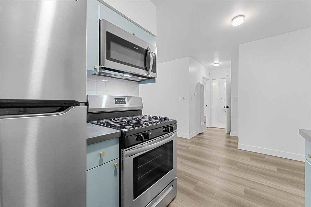 2736 Pomeroy Ave - Photo 3 of 13