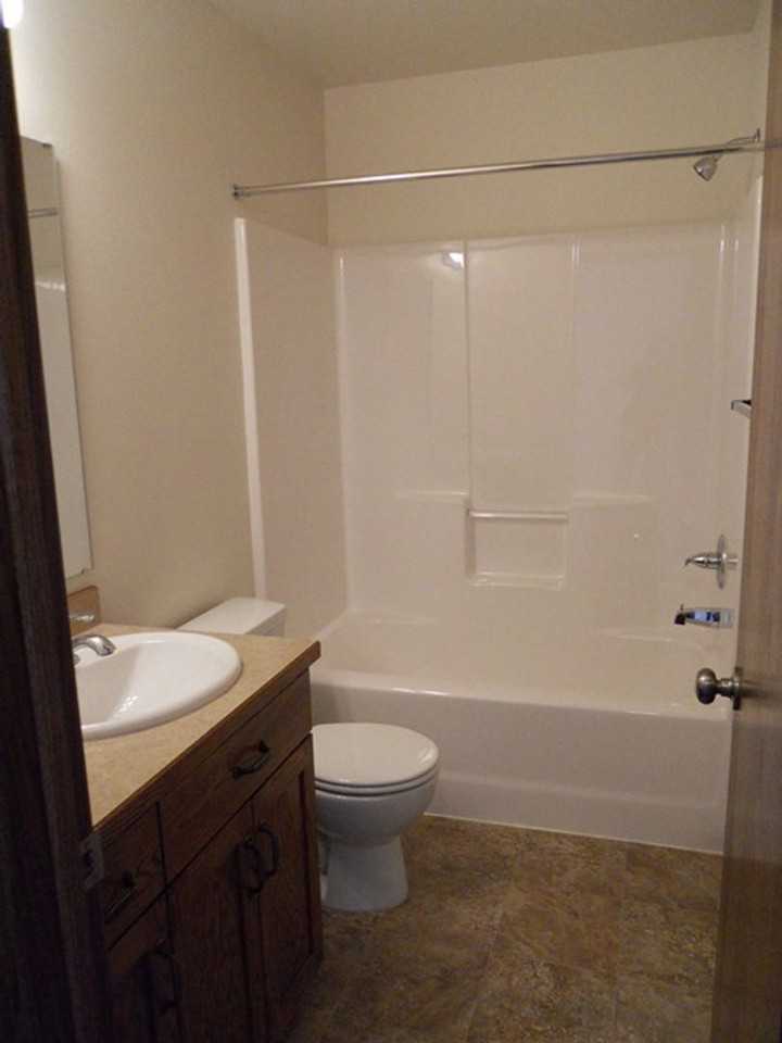 1225 S Beach Way - Photo 4 of 14