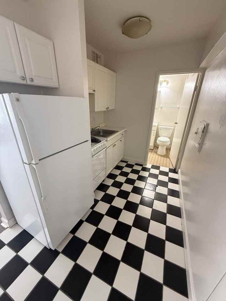 Sixteen53 Prospect Avenue - Photo 2 of 11