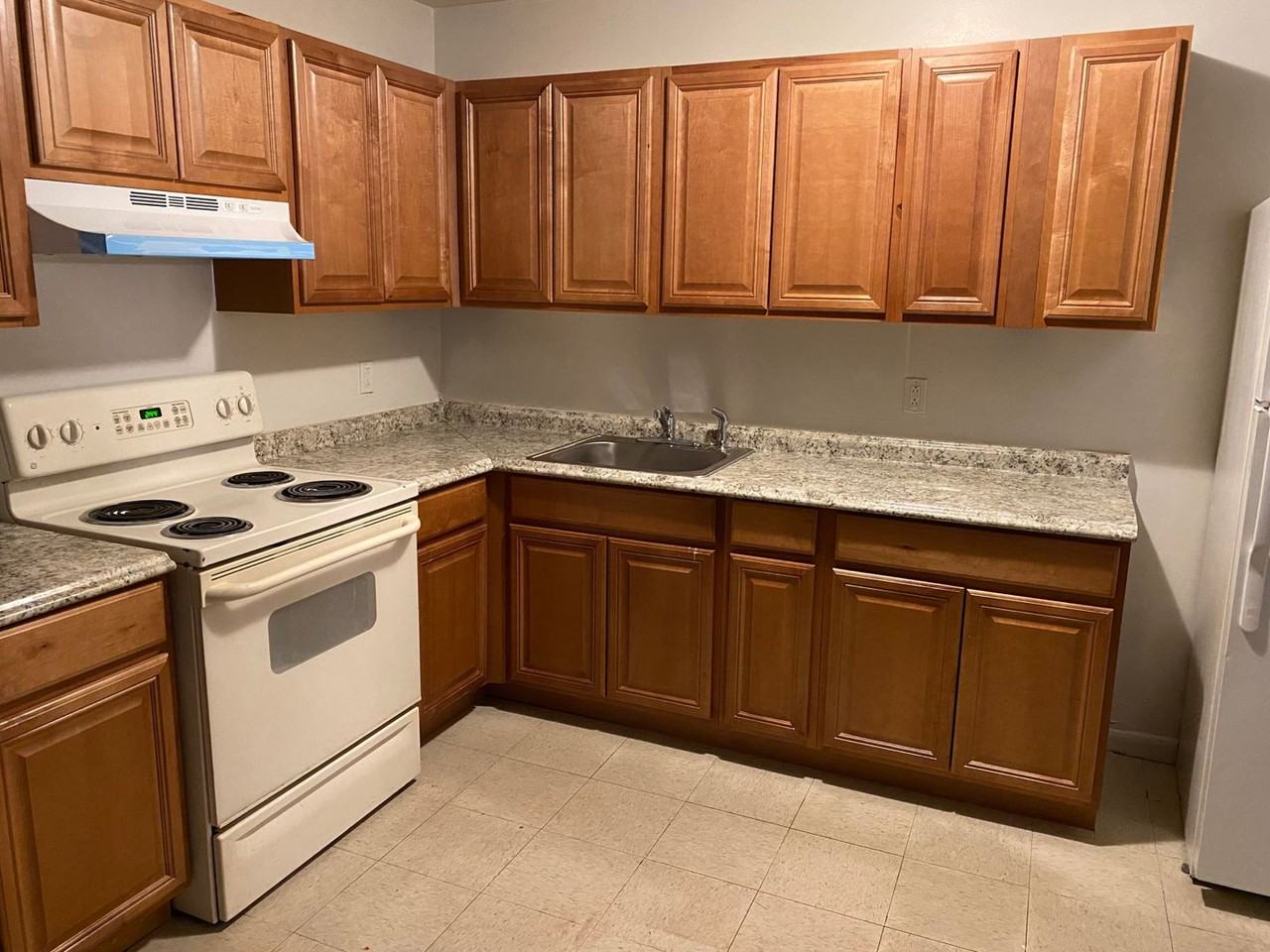 Frederick Douglas Apartments - Photo 5 of 8