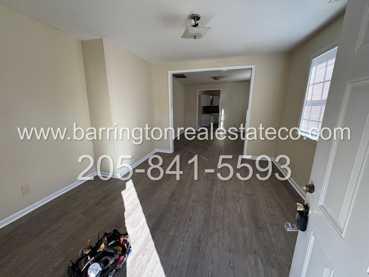 5301 Court H - Photo 2 of 5