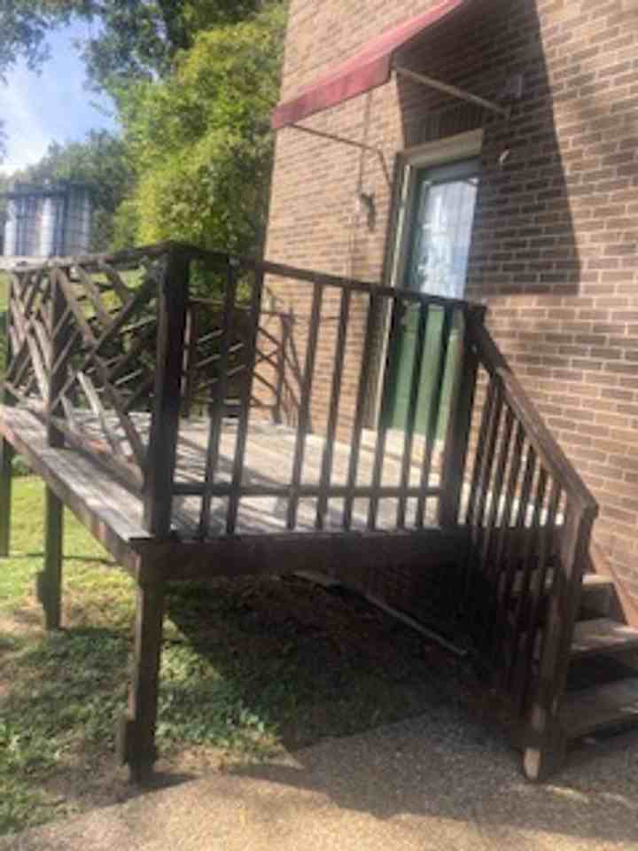 Pine Village Dr - Photo 2 of 7