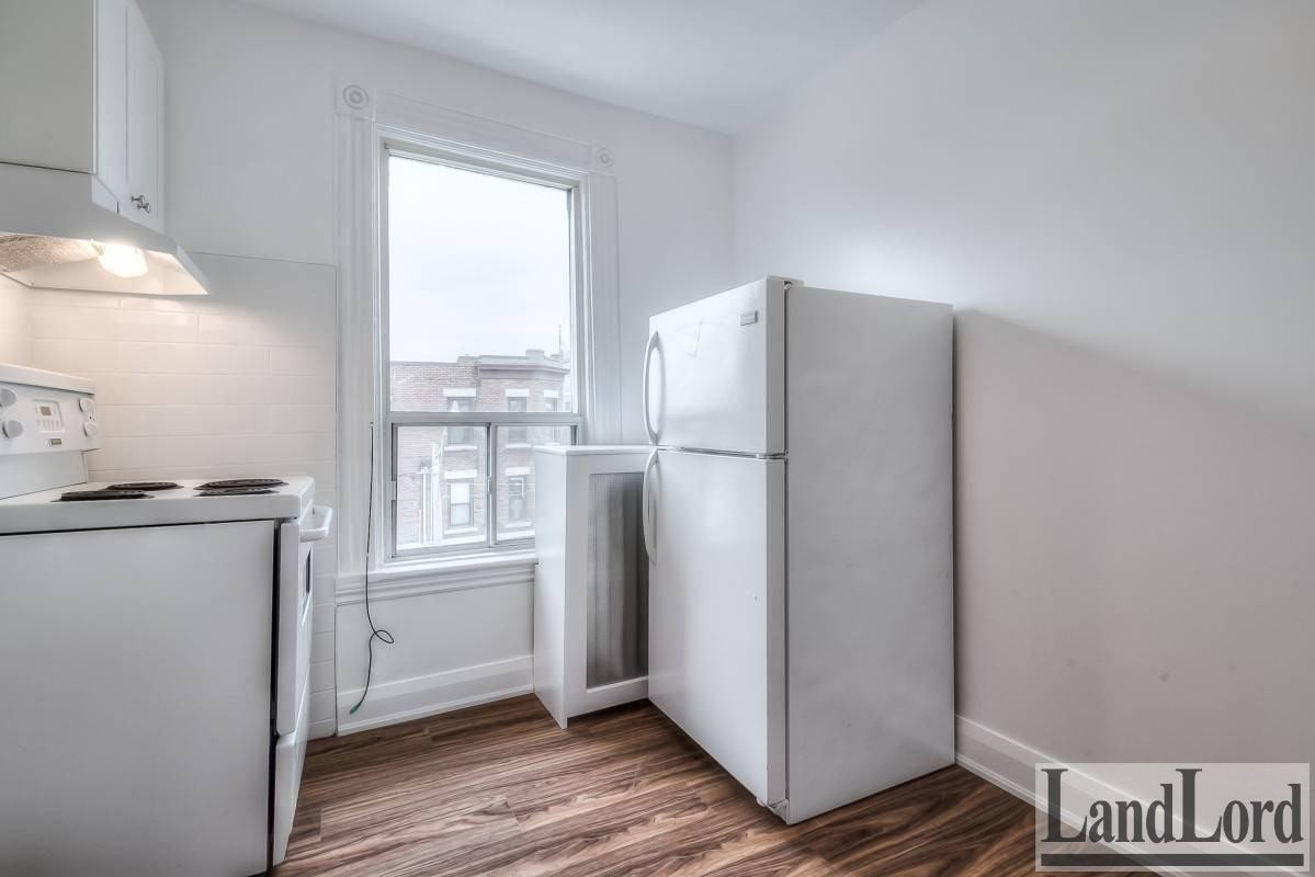 45 Clinton Street #3 - Photo 3 of 21