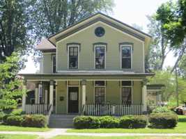 featured image of 1029 W Wayne St