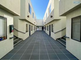 Oxford Court Apartments - Photo 1 of 1