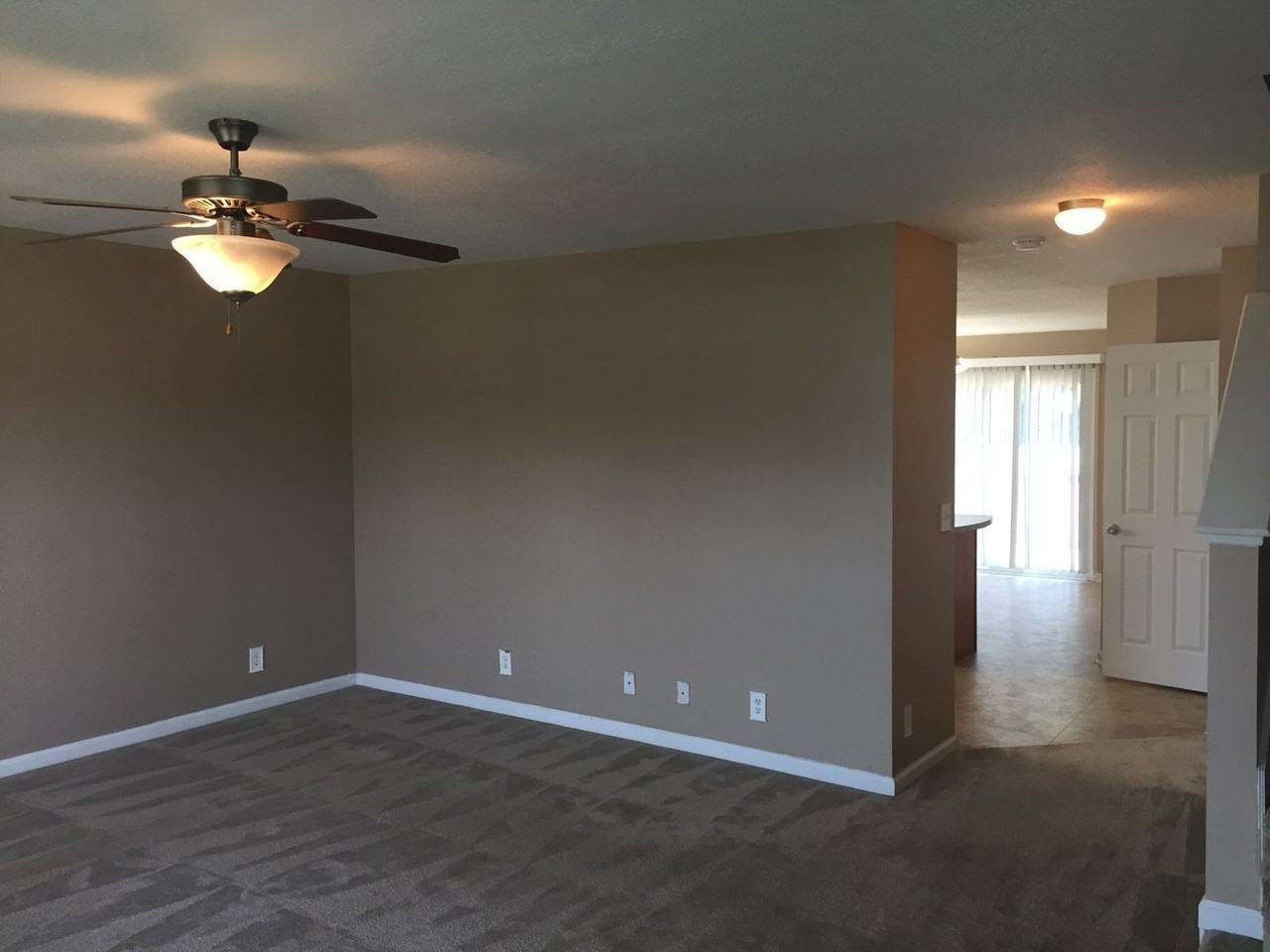 1528 Tylertown Rd - Photo 5 of 31