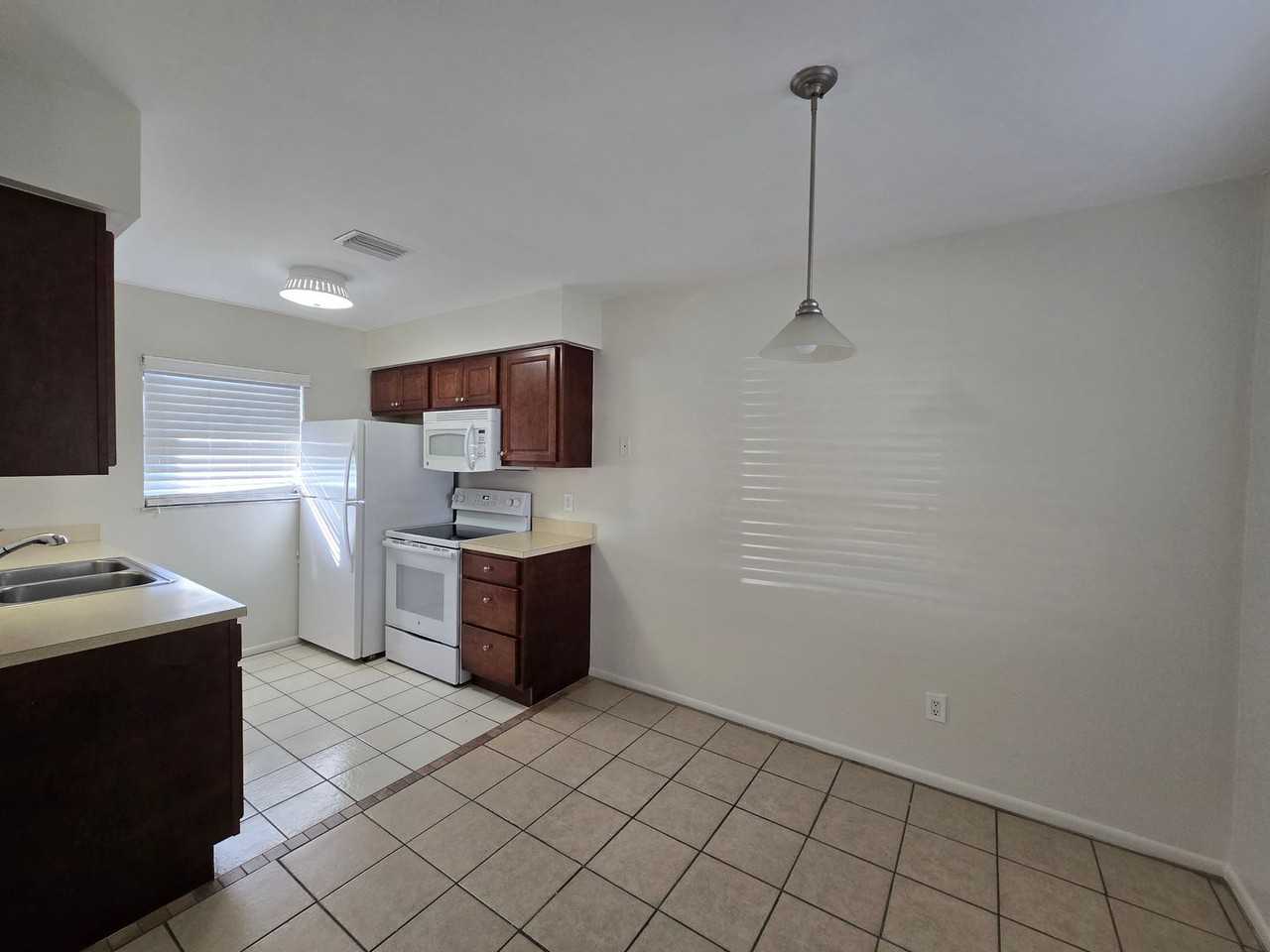 4803 Triton Ct E #1 - Photo 5 of 18