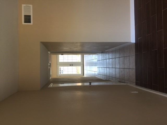 1920 Back Bay Dr - Photo 2 of 22