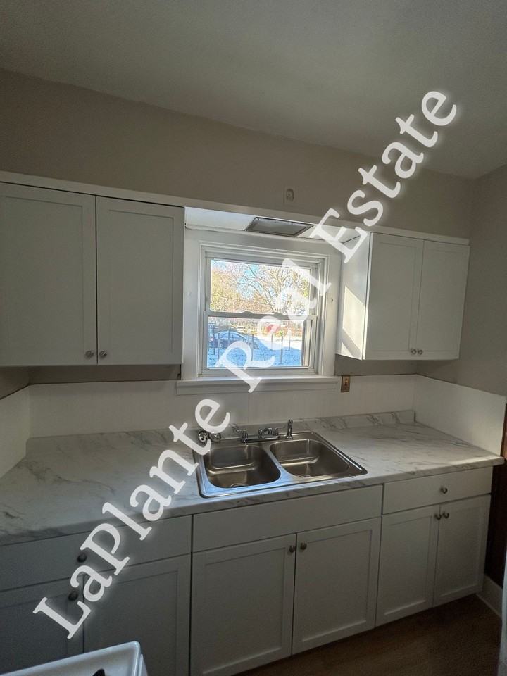 1738 Milburn Avenue - Photo 5 of 12