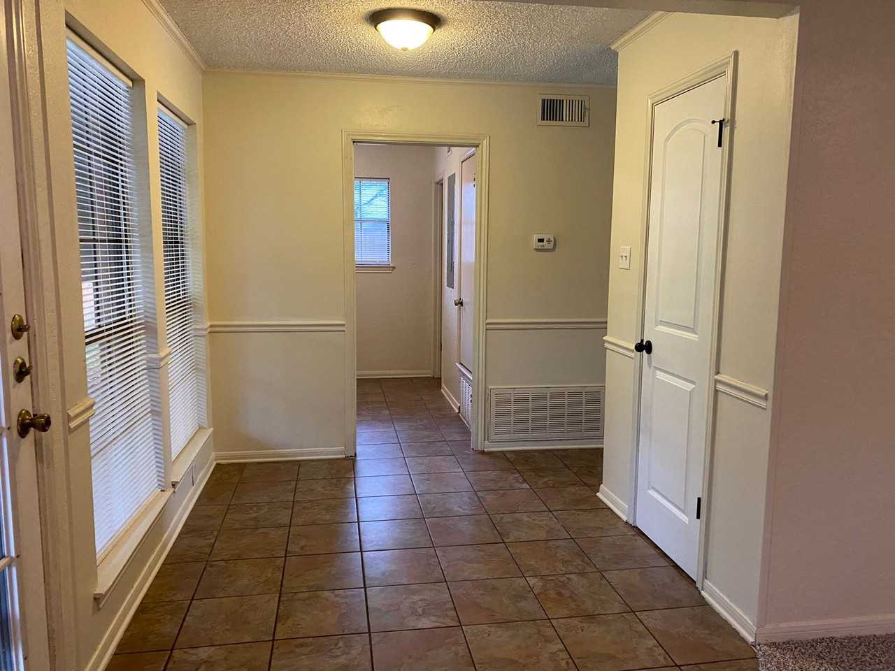 4222 Ermine Trail - Photo 4 of 24